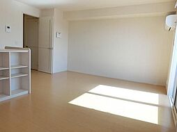 JR武蔵野線 新八柱駅 徒歩7分の賃貸アパート 2階1LDKのリビング/ダイニング