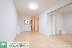 サニーホームIII 202 2階1LDKのリビング/ダイニング