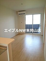 ミ　カーサ 1階1LDKのリビング/ダイニング