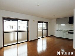 ミレニアム・パレ 1B 1階2LDKのリビング/ダイニング