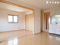 コンフォート荻素 102 1階2LDKのリビング/ダイニング