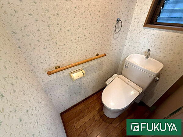 トイレを拡大表示