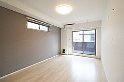 ラピス A 2階1Kのリビング/ダイニング