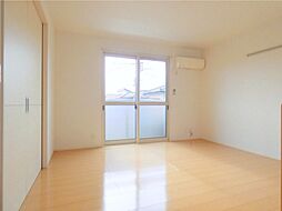 K・フルール D 2階2LDKのリビング/ダイニング