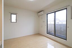 かりん B 2階1LDKのリビング/ダイニング