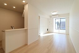 エリール A 1階1LDKのリビング/ダイニング