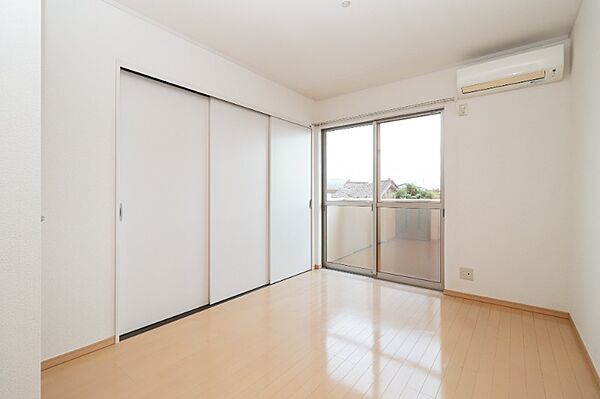 detached 栃木県下都賀郡壬生町中央町
中央町の賃貸情報を見る
物件地図