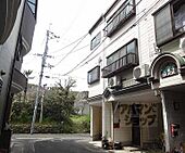 京都市山科区北花山河原町 3階建 築31年のイメージ