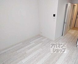 JR東海道・山陽本線 山科駅 徒歩6分の賃貸マンション 5階1DKのリビング/ダイニング