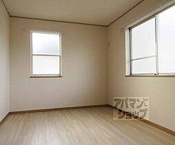 京都地下鉄東西線 御陵駅 徒歩14分の賃貸アパート 2階2DKのリビング/ダイニング