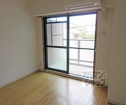 コンフォート桃山 201 2階1Kのリビング/ダイニング