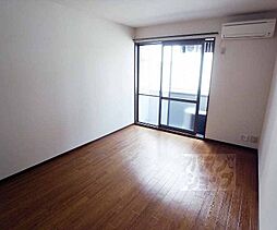 メゾン・ド・深草エル 103 1階1Kのリビング/ダイニング