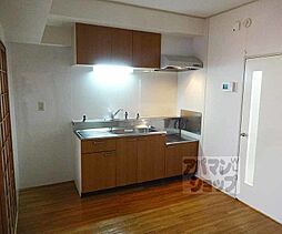 京阪京津線 四宮駅 徒歩7分の賃貸マンション 1階3DKのリビング/ダイニング