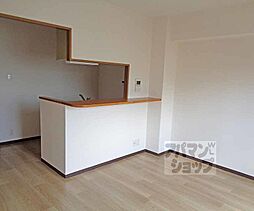 ラクロス丹波橋 101 1階2LDKのリビング/ダイニング