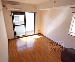 メゾン・ド・ルフレ 411 4階ワンルームのリビング/ダイニング