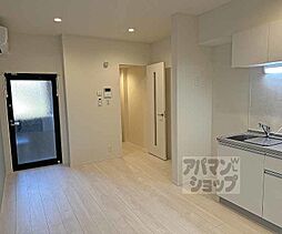 ハーモニーテラス醍醐御霊ケ下町 102 1階1LDKのリビング/ダイニング