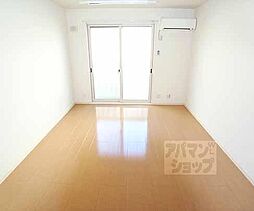 アウドムラ 207 2階1Kのリビング/ダイニング