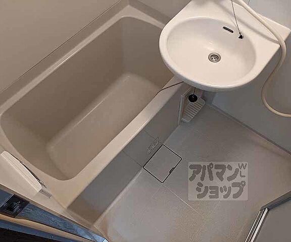浴室