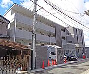 鳥羽街道駅より徒歩4分 築3年4ヶ月 4階建の賃貸物件