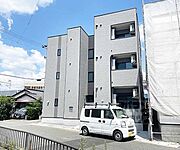 東野駅より徒歩8分 3階 築1年の賃貸物件