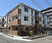 藤森駅より徒歩7分 3階 築1年4ヶ月の賃貸物件