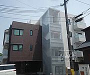 桂川駅より徒歩9分 3階 築6年5ヶ月の賃貸物件
