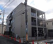 グランクレスタシェル 3階 築1年8ヶ月の賃貸物件