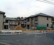 城陽駅より徒歩6分 1階 築25年6ヶ月の賃貸物件