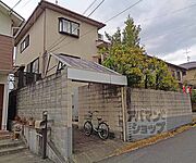 六地蔵駅より徒歩14分 築35年1ヶ月の賃貸物件