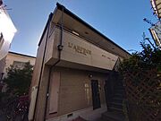 西灘駅より徒歩6分 1階 築26年10ヶ月の賃貸物件