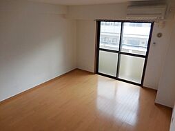 サムティ塚口レジデンス 8階1Kのリビング/ダイニング