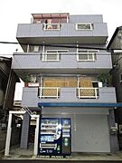 尼崎センタープール前駅より徒歩22分 3階 築34年8ヶ月の賃貸物件