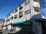 武庫之荘駅より徒歩30分 3階 築35年6ヶ月の賃貸物件