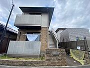 イーリス 2階 築18年10ヶ月の賃貸物件