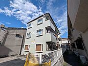 出屋敷駅より徒歩8分 3階 築33年11ヶ月の賃貸物件