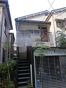 尼崎センタープール前駅より徒歩10分 築40年10ヶ月の賃貸物件