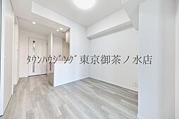 ジオエント本郷三丁目 805 8階1SLDKのリビング/ダイニング