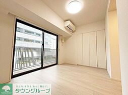 ザ・パークハウス上野 506 5階ワンルームのリビング/ダイニング