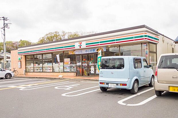 セブンイレブン 所沢西狭山ヶ丘2丁目店（287m）