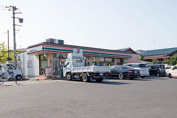 セブン-イレブン 所沢荒幡店 1150m