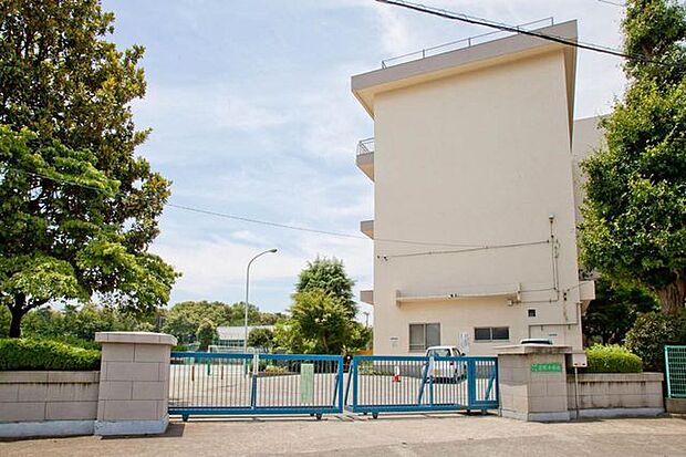 所沢市立若狭小学校 1360m