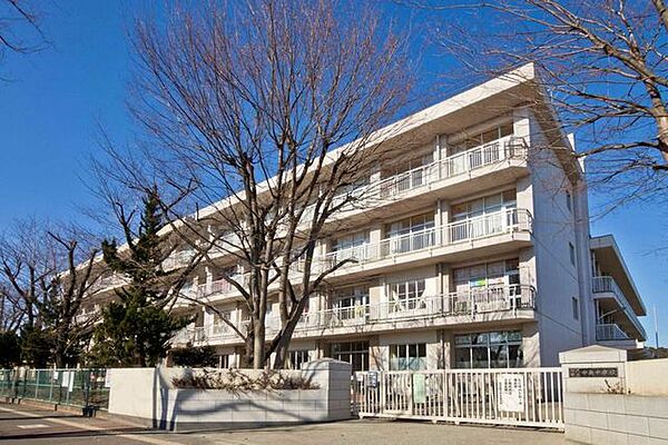 所沢市立中央中学校 1100m