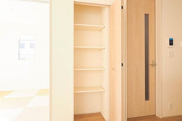 収納(LDK-16帖)