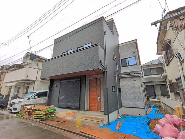 販売現地