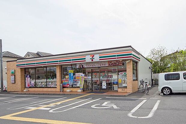 セブンイレブン所沢下山口店 徒歩14分。 1120m