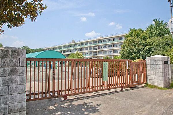 所沢市立山口小学校 徒歩15分。徒歩14分 1180m