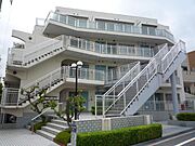 南千里駅よりバス4分 徒歩4分 3階 築37年4ヶ月の賃貸物件