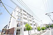北千里駅より徒歩17分 3階 築12年11ヶ月の賃貸物件