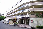 山田駅より徒歩5分 3階 築28年10ヶ月の賃貸物件