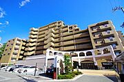 山田駅より徒歩8分 8階 築20年10ヶ月の賃貸物件